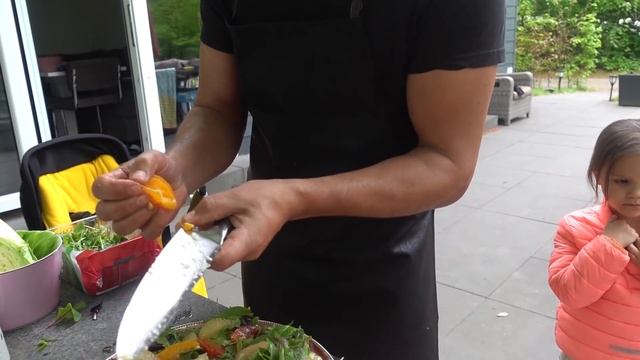 ETEN DE KINDEREN OOK VIS IN DE CITRUS SALADE!? - De Nagelkerkjes #141