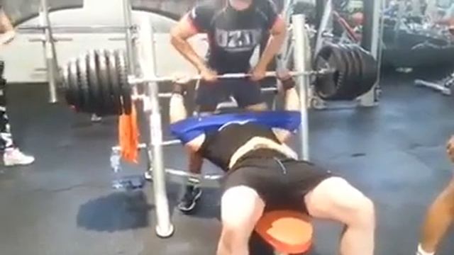 240 kg na redukcji waga 114 kg