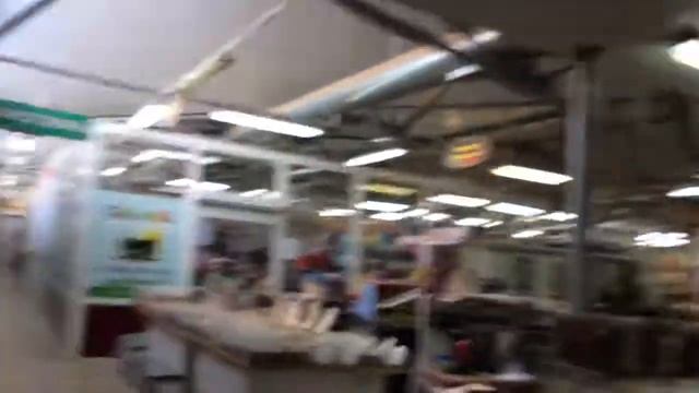 Псков Коммунальная ул д 68 1 эт внутри