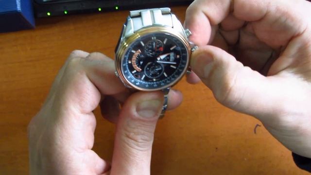 CASIO Edifice EFR-501D-1AV видео