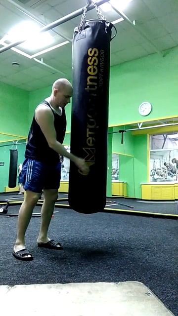 Тайский бокс. Мойка боксерского мешка. Муай тай. Фитнес. Кардио. #спорт #cardioexercise #sports