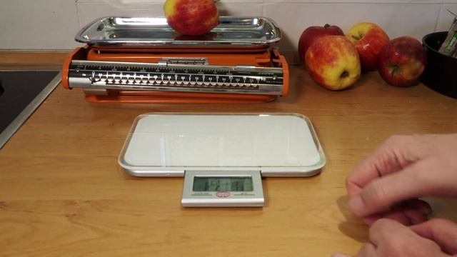 So funktioniert eine mechanische Küchenwaage