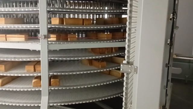 Линия транспортирования и охлаждения тостового хлеба