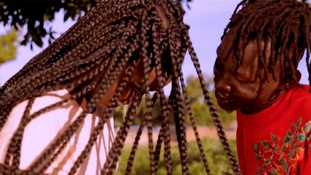 Young Boy _Atim ta muhba _(Official music video )