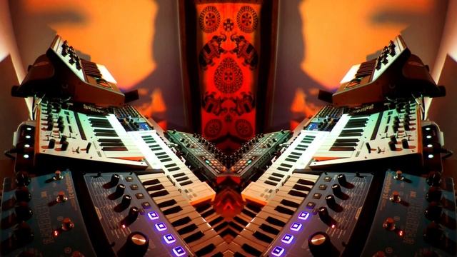Absence (Behringer Model D - Arturia Drumbrute)