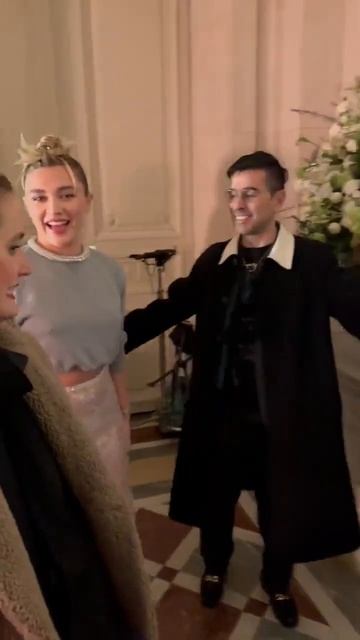 Florence Pugh attends the Valentino Womenswear Fall Winter 2023-2024 show #ValentinoBlackTie