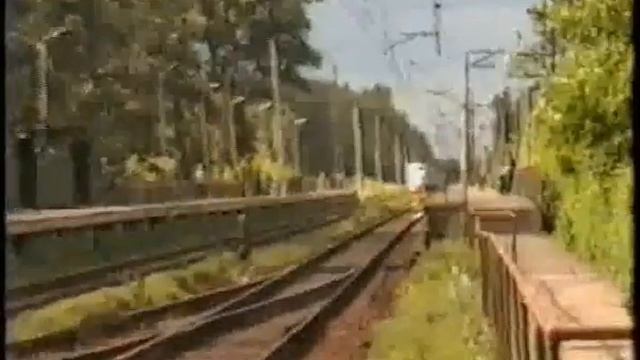 Электропоезд ЭР200 Станция Поварово