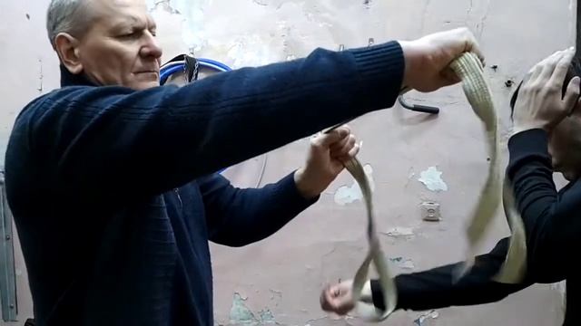 БОЛЬШЕ ВИДЕО НА ОСНОВНОМ КАНАЛЕ  "КОМБАТ КАЛИ САМАРА" В YOUTUBE. ПОЯС ПРОТИВ НОЖА.КОЛЮЩИЙ УДАР.