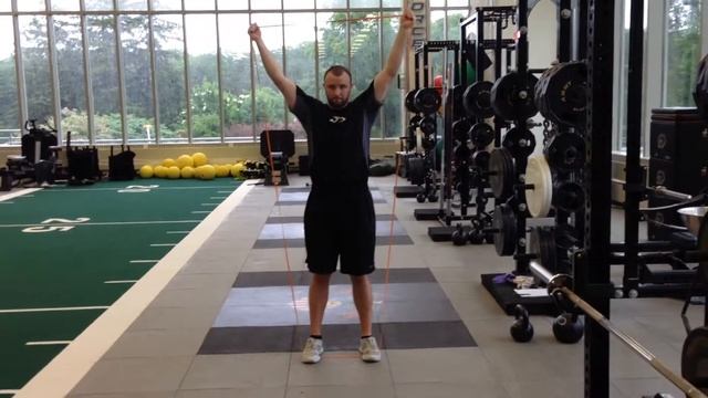 FLEX BAND UPPER BODY WARM UP