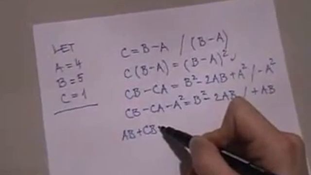 2x2=5? (Это не математика а волшебство)