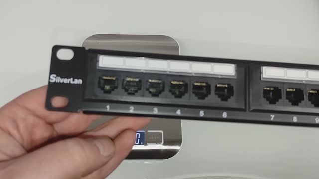 patch panel SilverLan.mp4