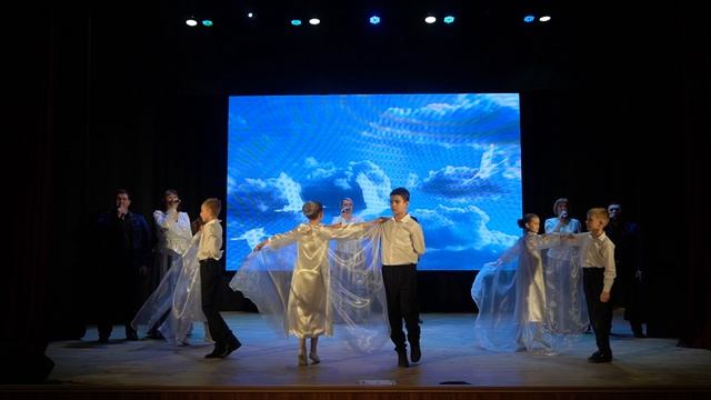 "Журавли"

 ЦКР "Лебединец" г. Губкин