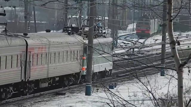 ЧС2-938 с поездом Казань - Н.Уренгой, ст.Ревда