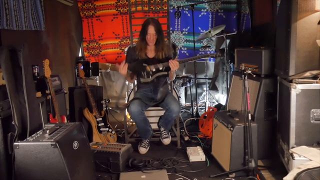 Ovation Breadwinner: Headstock Rattle Fix