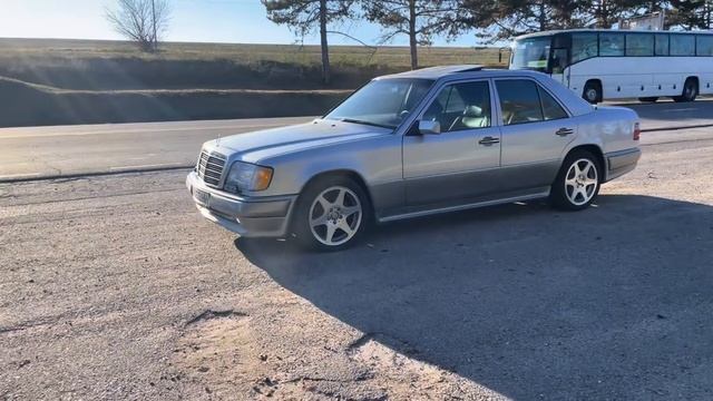 Mercedes-Benz W124 Life