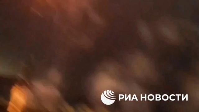 Жители освобожденной Великой Новоселки в ДНР встречали российских военных со слезами на глазах, ...