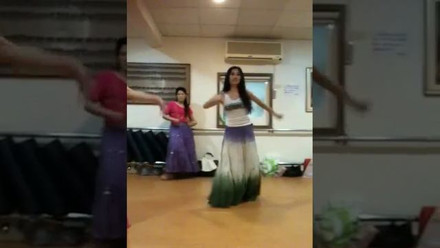 Belly dance