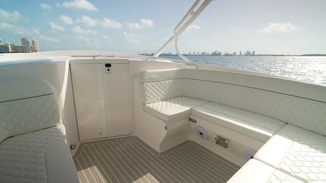 Intrepid 409 Valor with Triple Mercury 450 Racing Engines and Sea Keeper!