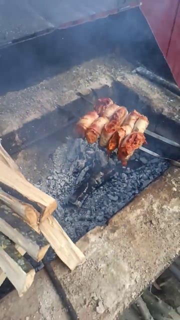 Шашлык в беконе. мясо на мангале и в тандыре