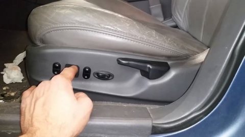 BI1008 - 1999 MERCURY SABLE- DRIVER SIDE SEAT