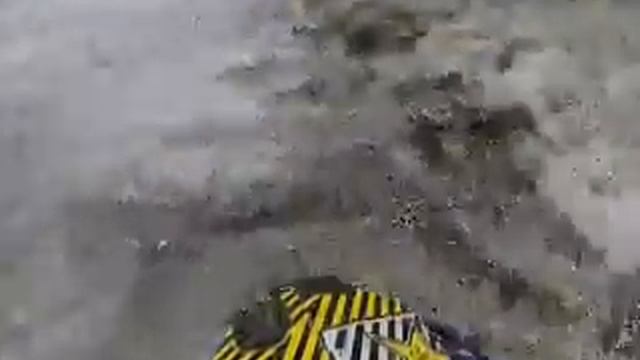 Yamaha raptor 250 drifting.