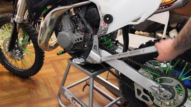 Kawasaki KX100 Woods Bike Conversion: Best Dirt bike for short people