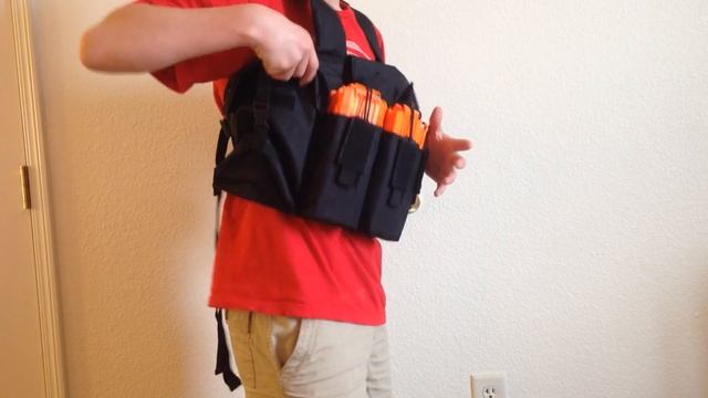 Review NcStar Chest Rig