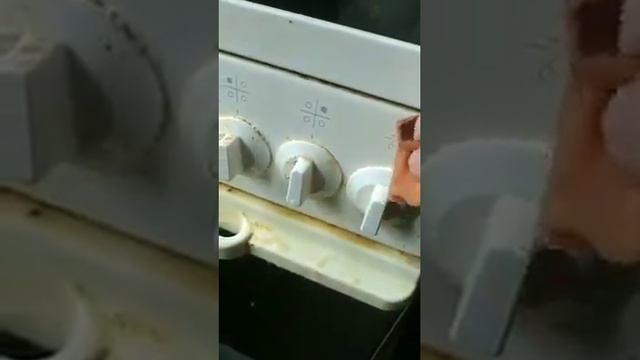 Очередной отзыв о нашей Фаде-Антижир. Газовая плита-Чисто как в аптеке)