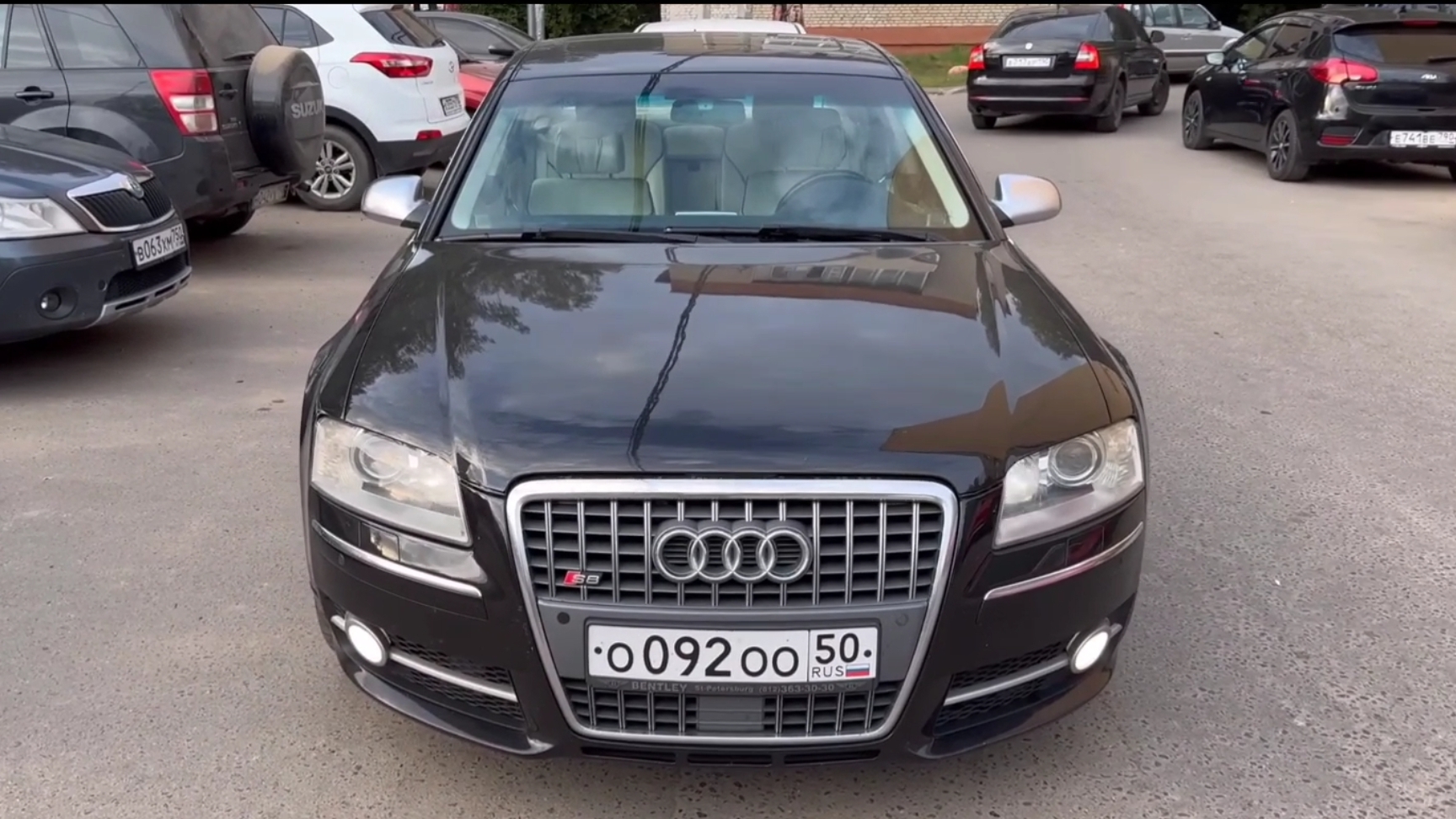 Audi s8 v10