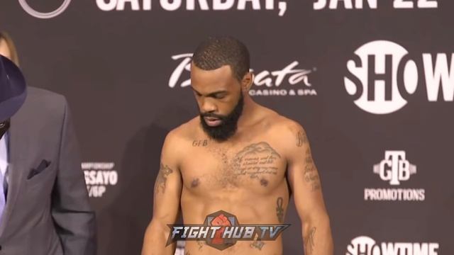 GARY RUSSELL JR MISSES WEIGHT! AS MARK MAGSAYO FLEXES CONFIDENTLY DURING WEIGH IN AHEAD OF FIGHT