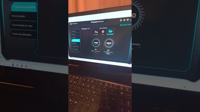 Barulho no Cooler Helios 300 Acer