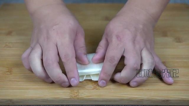 多宝鱼像我这样做，肉质滑嫩，鲜味十足，招待客人倍有面子【百味食光记】