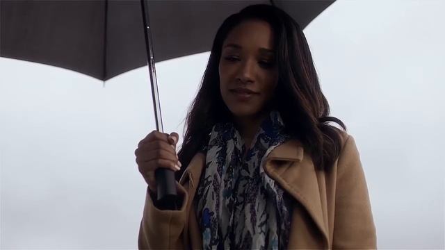 The flash 2x21 Barry and iris visit Nora allen grave