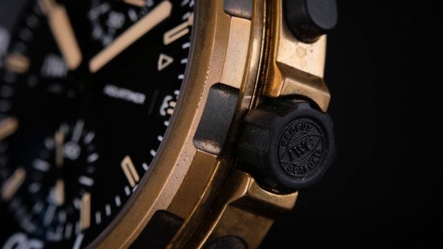 IWC Aquatimer Chronograph Expedition Charles Darwin Men's Watch ( IW379503  )