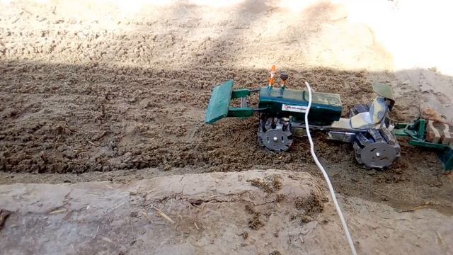 diy Mini tractor laser leveler machine science project||@vella jutt technical