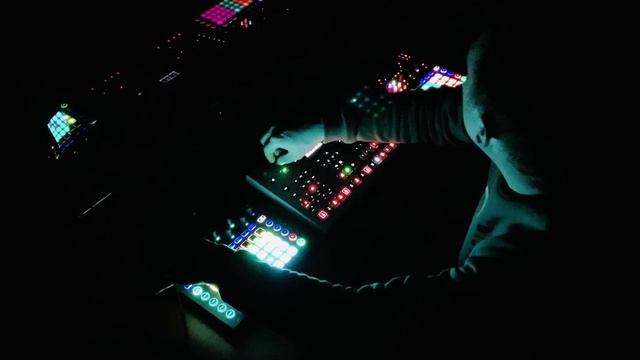 Melodic Techno Deep House Live Jam "Dark Mode" Elektron Analog Four MK2 Novation Circuit Monostatio