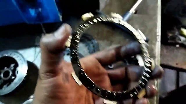 पावर टिलर की क्लच प्लेट चेंज करने का तरीका| पावर टिलर अगर पिकअप ना ले रहा हो तो करे ये काम 👍