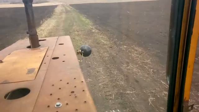 ДТ-75 Запускаемся едем культивировать.