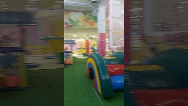 детский игровой центр "Смайлэнд"