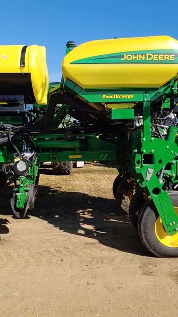 JOHN DEERE planter 1775NT #shorts