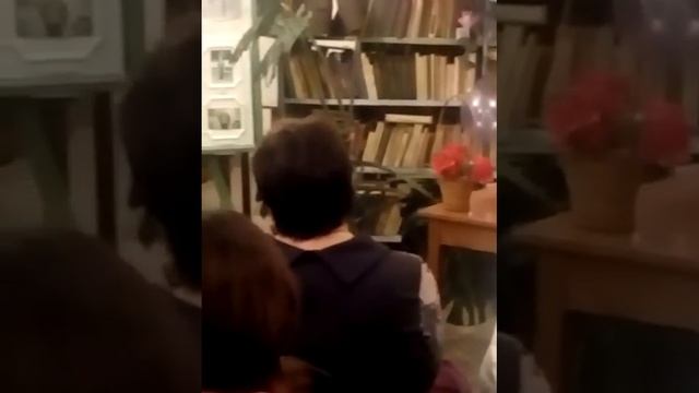 Поёт Венера Садриева