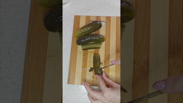 Лёгкий салат из рыбы и овощей, целый сбор витаминов