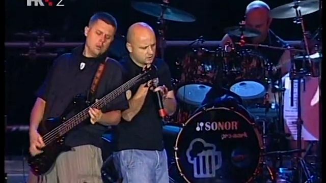 Hladno pivo - Šamar (XXLive)