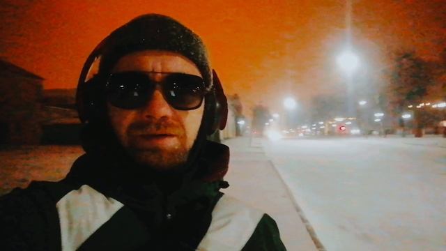 Снега по яйца выпал.
Все растения в шоке