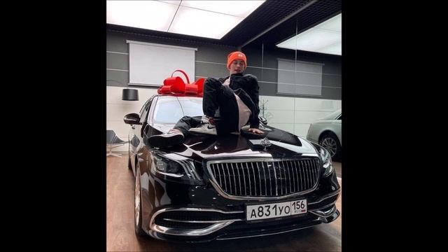 Его машина в десять раз дороже твоего айфона