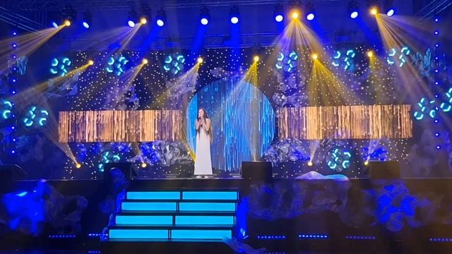 Anastasija Lečickaja. Muzikos talentų lyga 2022. "Čoven" iš repertuaro Odin v kanoje.