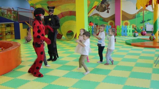 Танцую с Леди Баг и Супер Котом