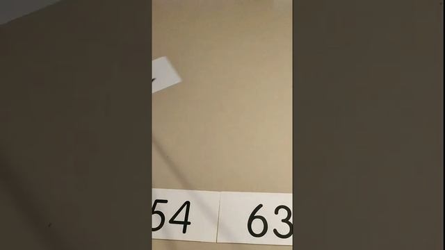 Карточки таблицы умножения соревнуются.  2х6 против 9х6 и  2х7 против 9х7. Учим таблицу умножения.