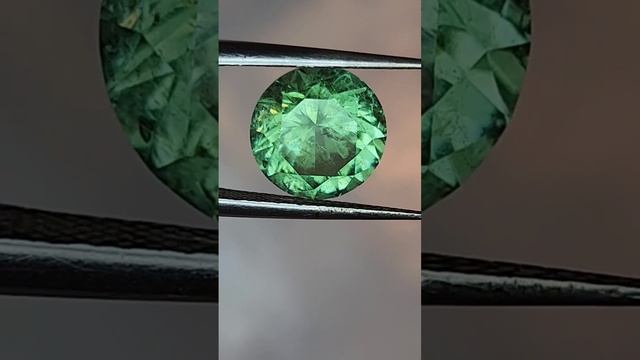 турмалин нигерия 3. 10мм, 4.1 кт