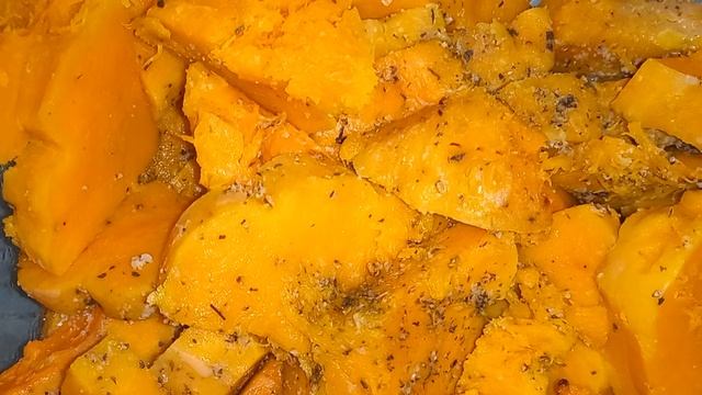 Запечённая тыква с канала "в гостях у дяди Вани"